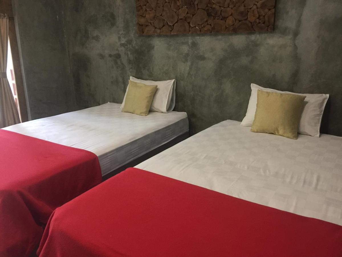 Watukarung Ristu Homestay Kalak Екстер'єр фото