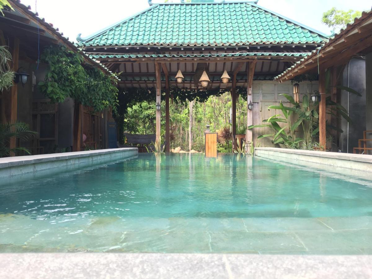 Watukarung Ristu Homestay Kalak Екстер'єр фото