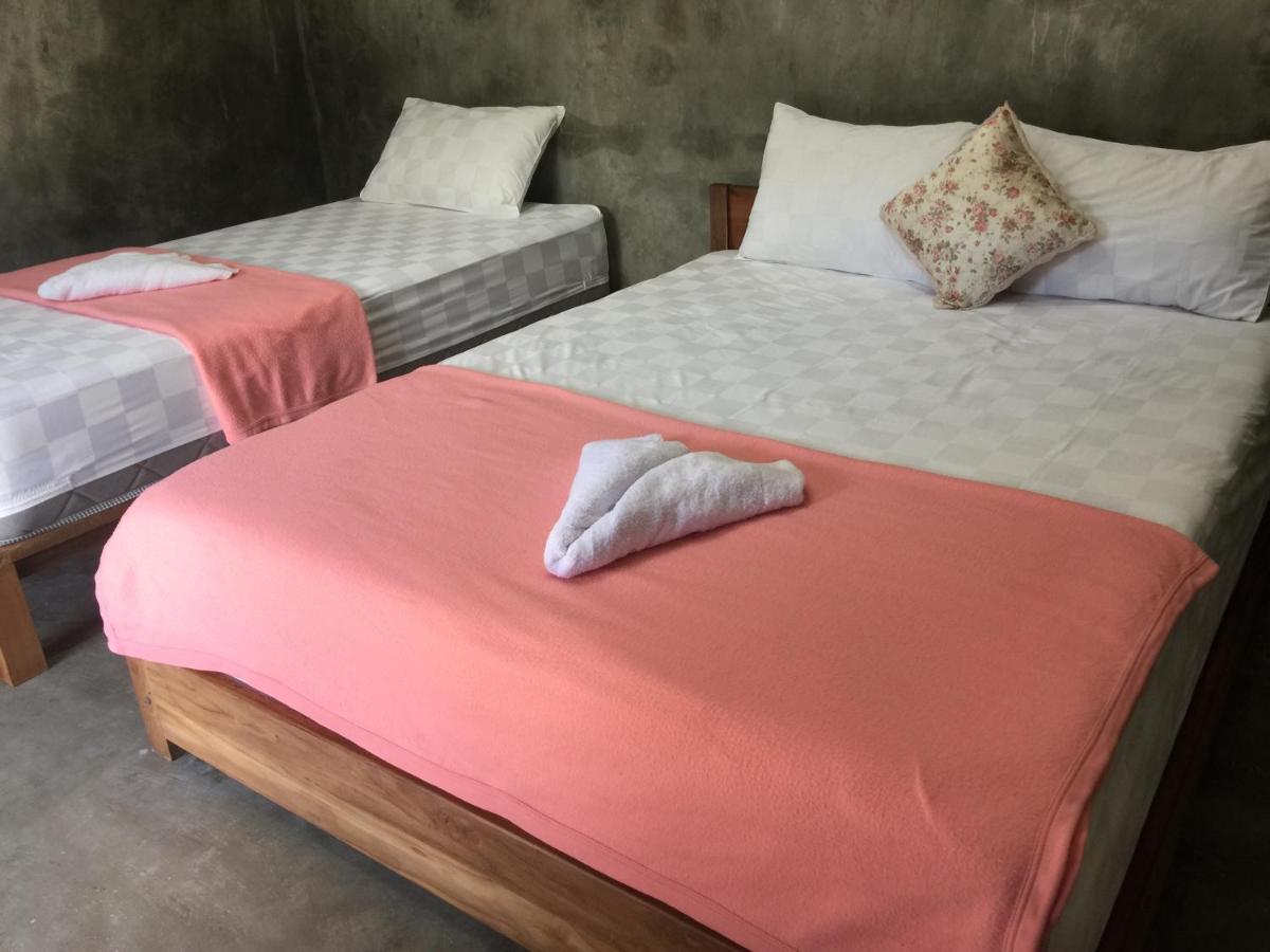 Watukarung Ristu Homestay Kalak Екстер'єр фото