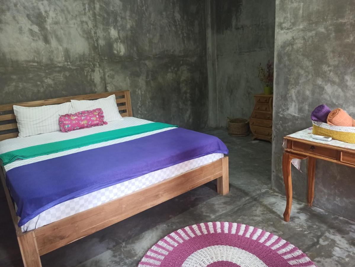Watukarung Ristu Homestay Kalak Екстер'єр фото