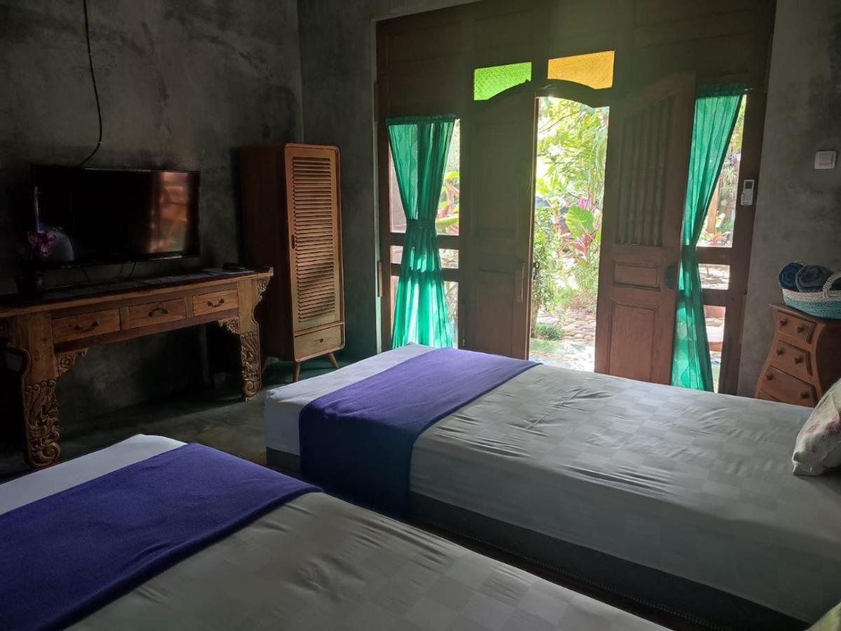 Watukarung Ristu Homestay Kalak Екстер'єр фото