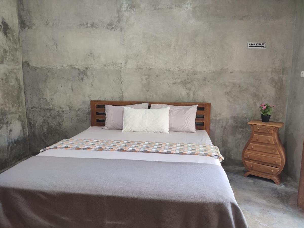 Watukarung Ristu Homestay Kalak Екстер'єр фото